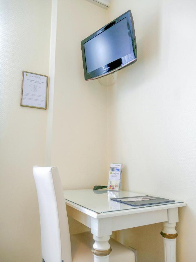 Hotel Berlioz Euroairport Basel - Mulhouse - Freiburg Saint-Louis  Exteriör bild