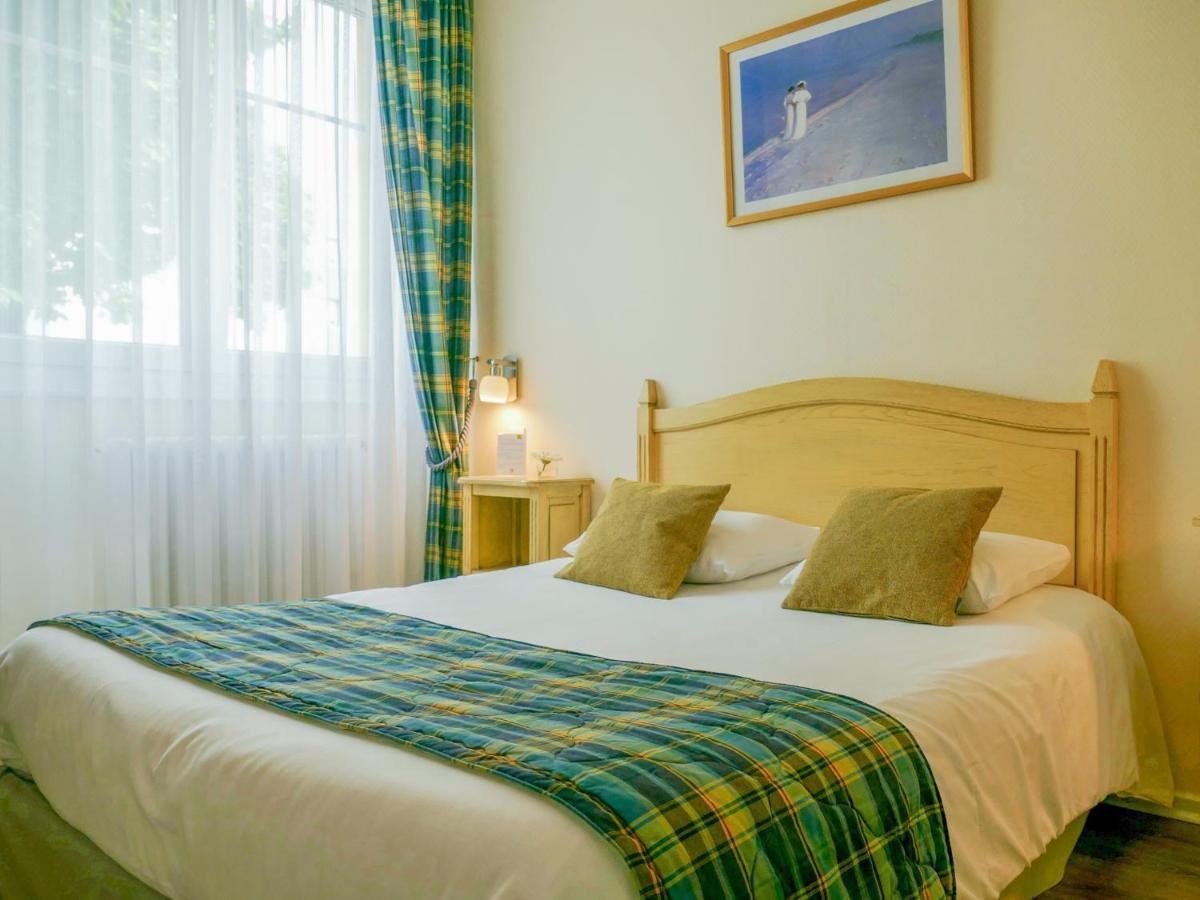 Hotel Berlioz Euroairport Basel - Mulhouse - Freiburg Saint-Louis  Exteriör bild