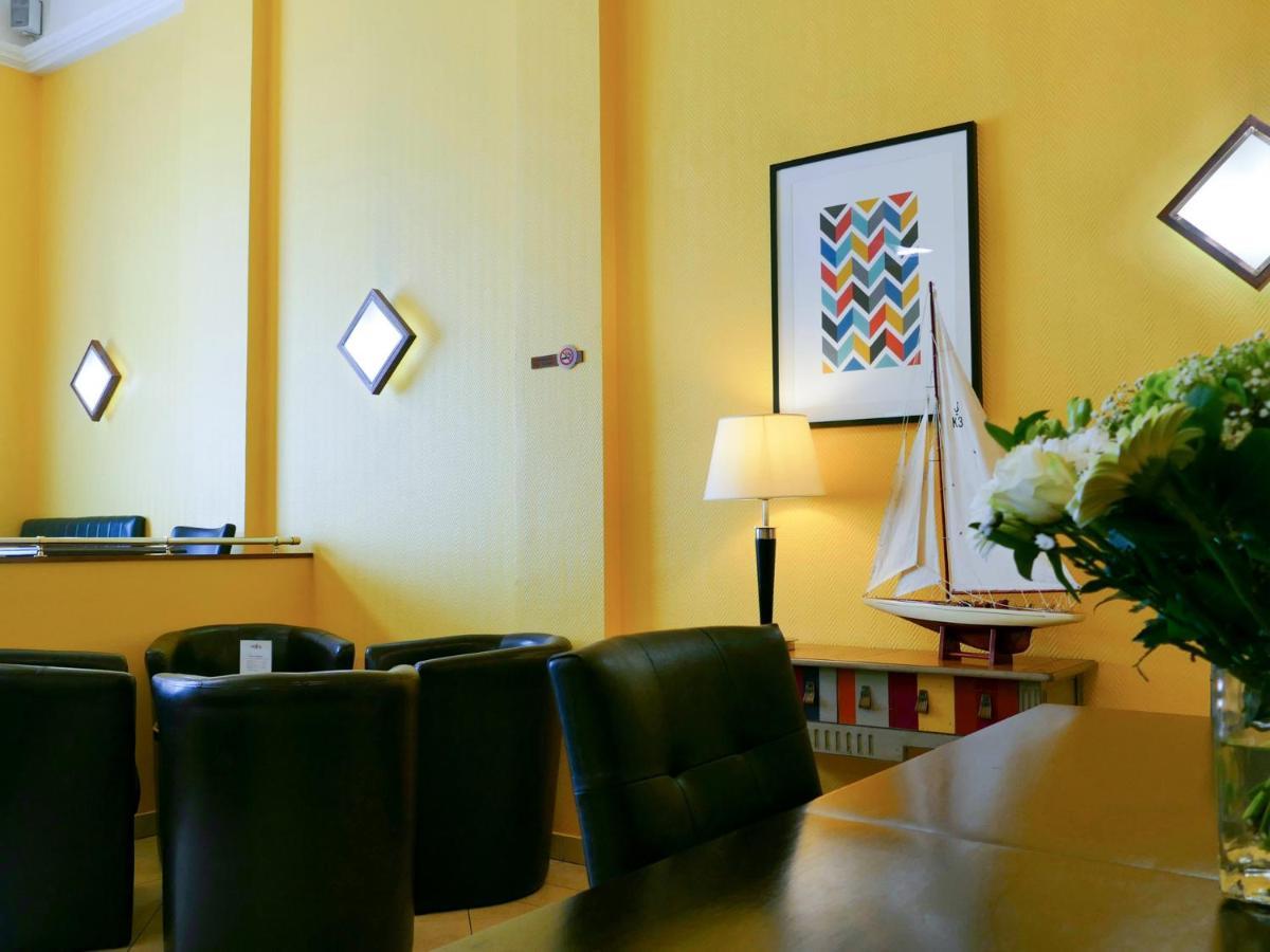 Hotel Berlioz Euroairport Basel - Mulhouse - Freiburg Saint-Louis  Exteriör bild
